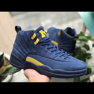 Air Jordan 12 Retro Michigan